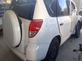 2007 TOYOTA RAV4 WHITE 2.4 AT 2WD.  Z24858